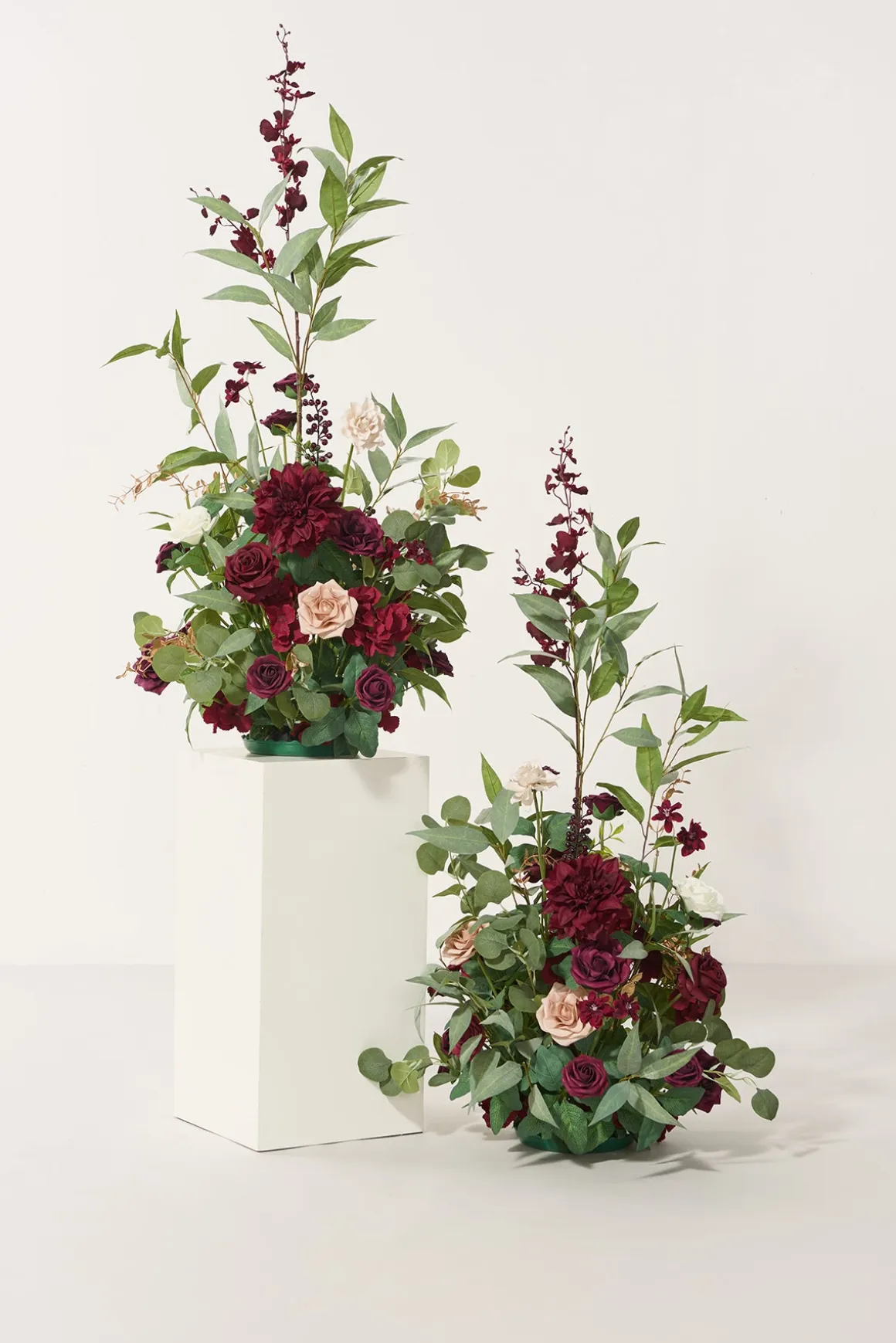 Altar Decor Free-Standing Flowers in Romantic Marsala