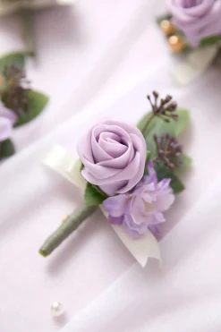 Boutonnieres for Guests in Lilac | Clearance