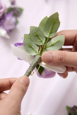 Boutonnieres for Guests in Lilac | Clearance