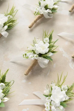 Boutonnieres for Guests in May Lily & Olive
