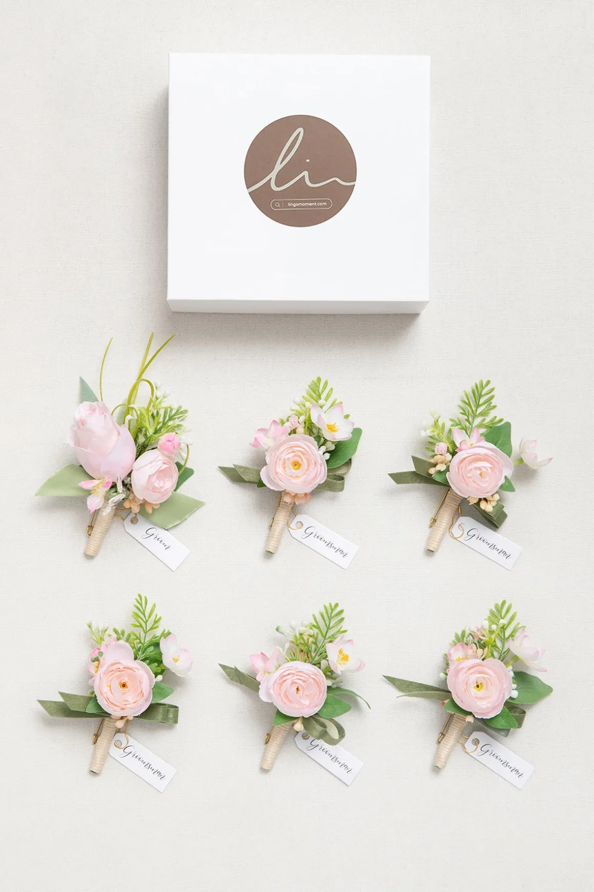 Boutonnieres in Blush & Cream