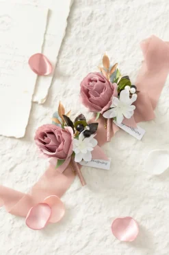 Boutonnieres in Dusty Rose
