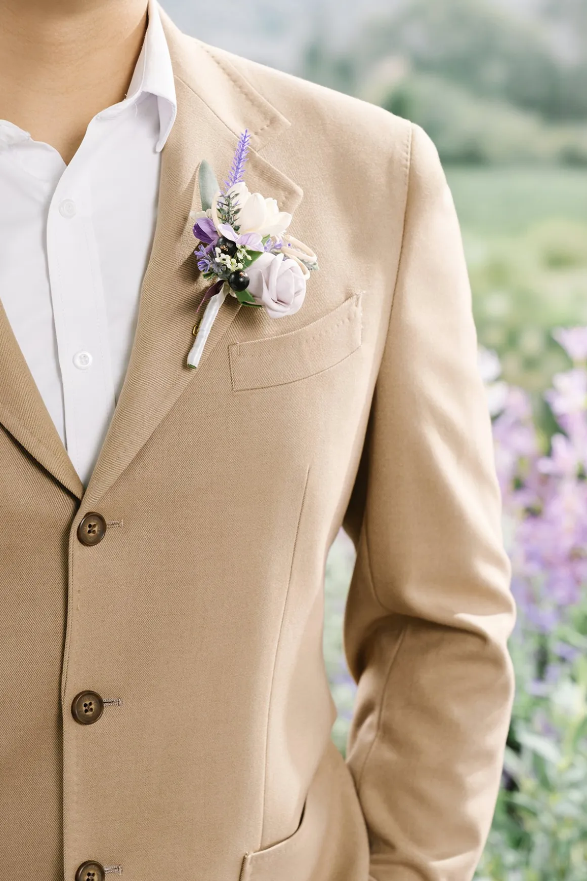 Boutonnieres in French Lavender & Plum