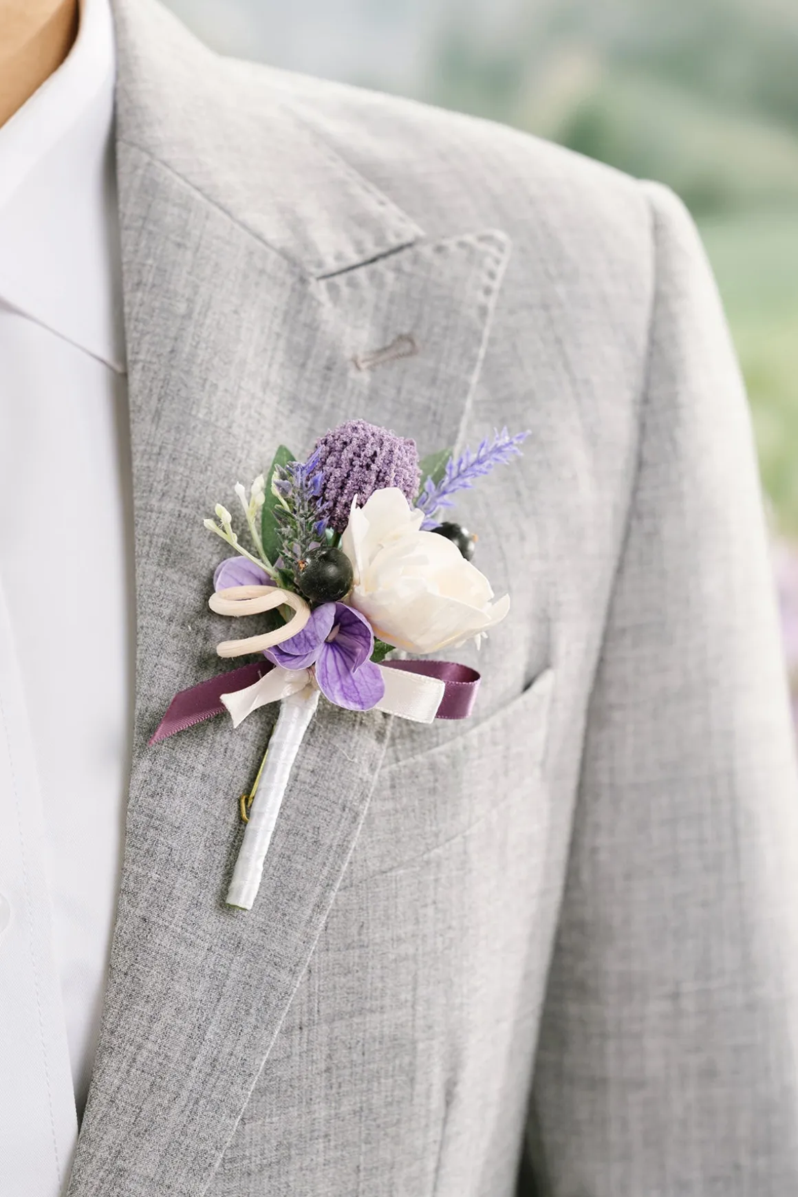 Boutonnieres in French Lavender & Plum