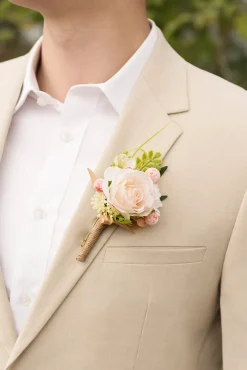Boutonnieres in Garden Blush