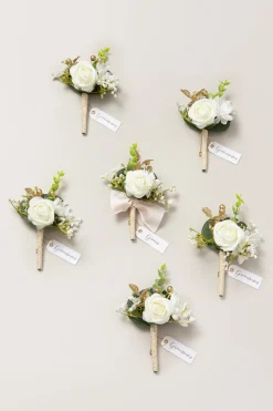 Boutonnieres in Ivory (Set of 6)