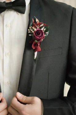Boutonnieres in Marsala & Dusty Rose (Set of 6)