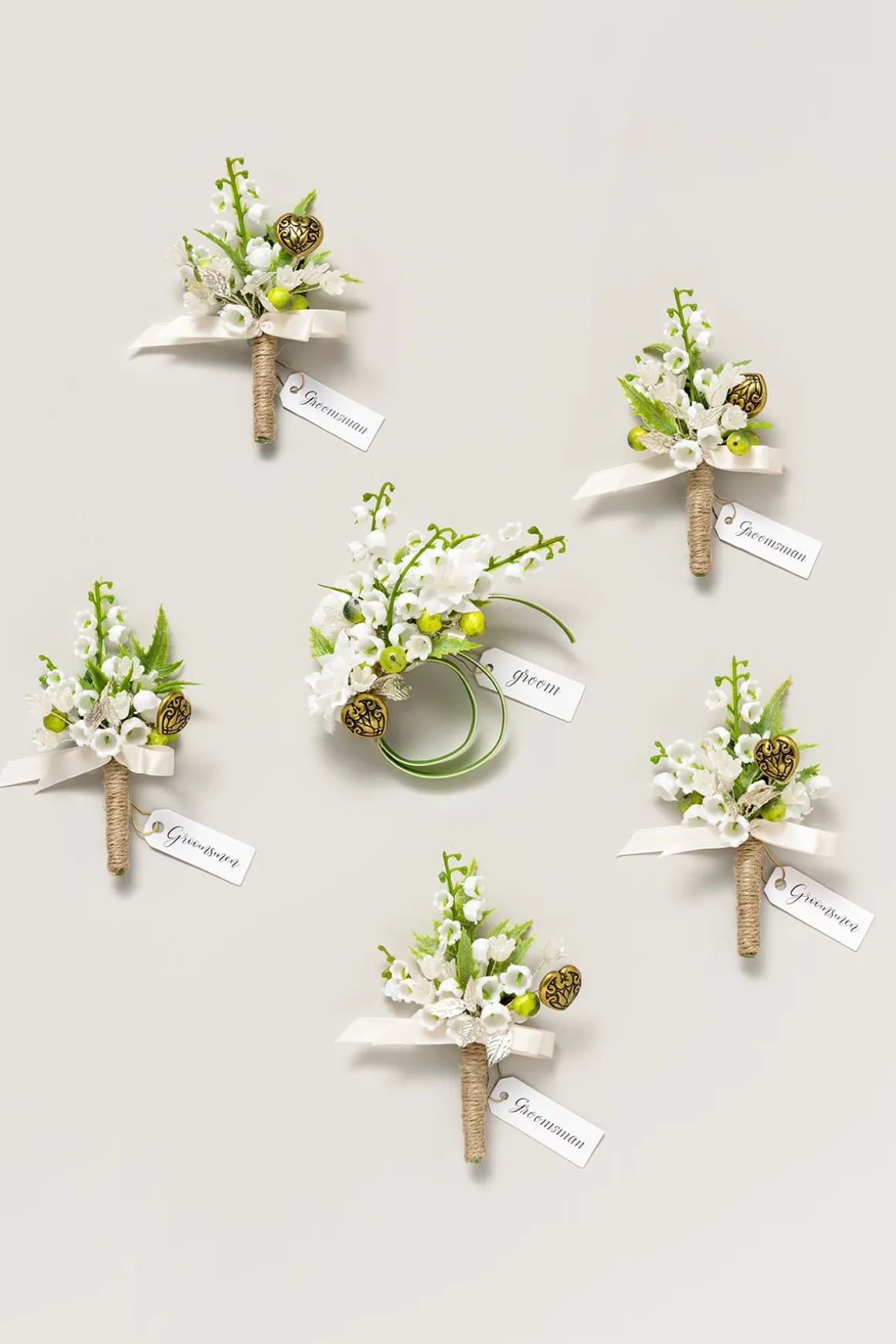Boutonnieres in May Lily & Olive (Set of 6)