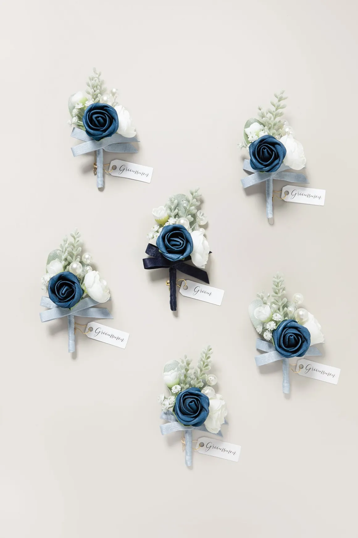 Boutonnieres in Noble Navy Blue