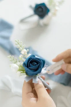 Boutonnieres in Noble Navy Blue