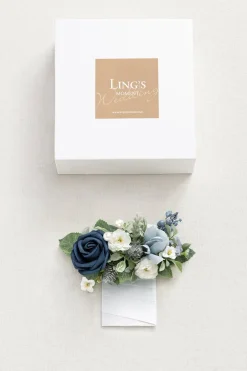 Boutonnieres in Romantic Dusty Blue