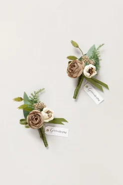 Boutonnieres in Tawny Beige & Beige
