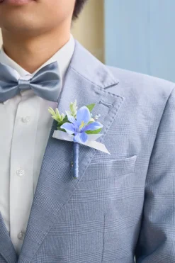 Boutonnieres in Timeless French Blue & White