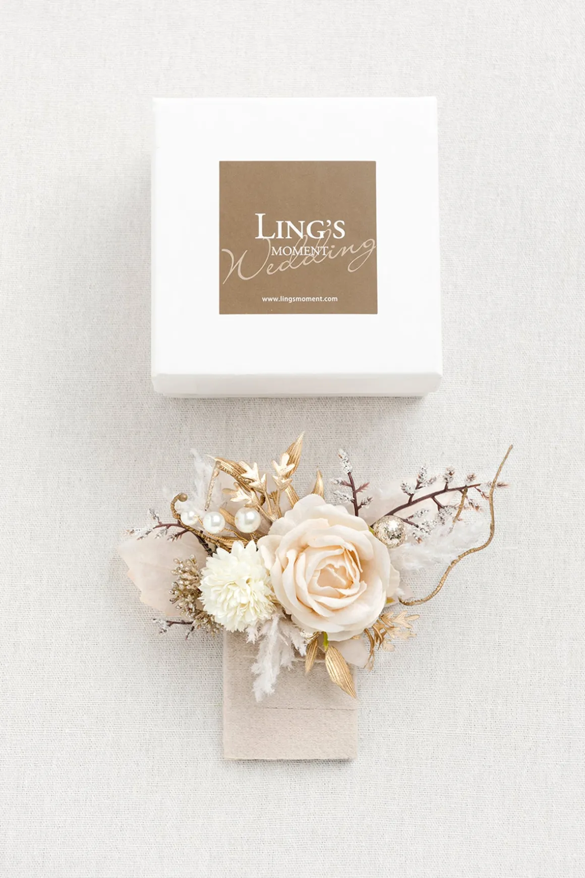 Boutonnieres in White & Beige