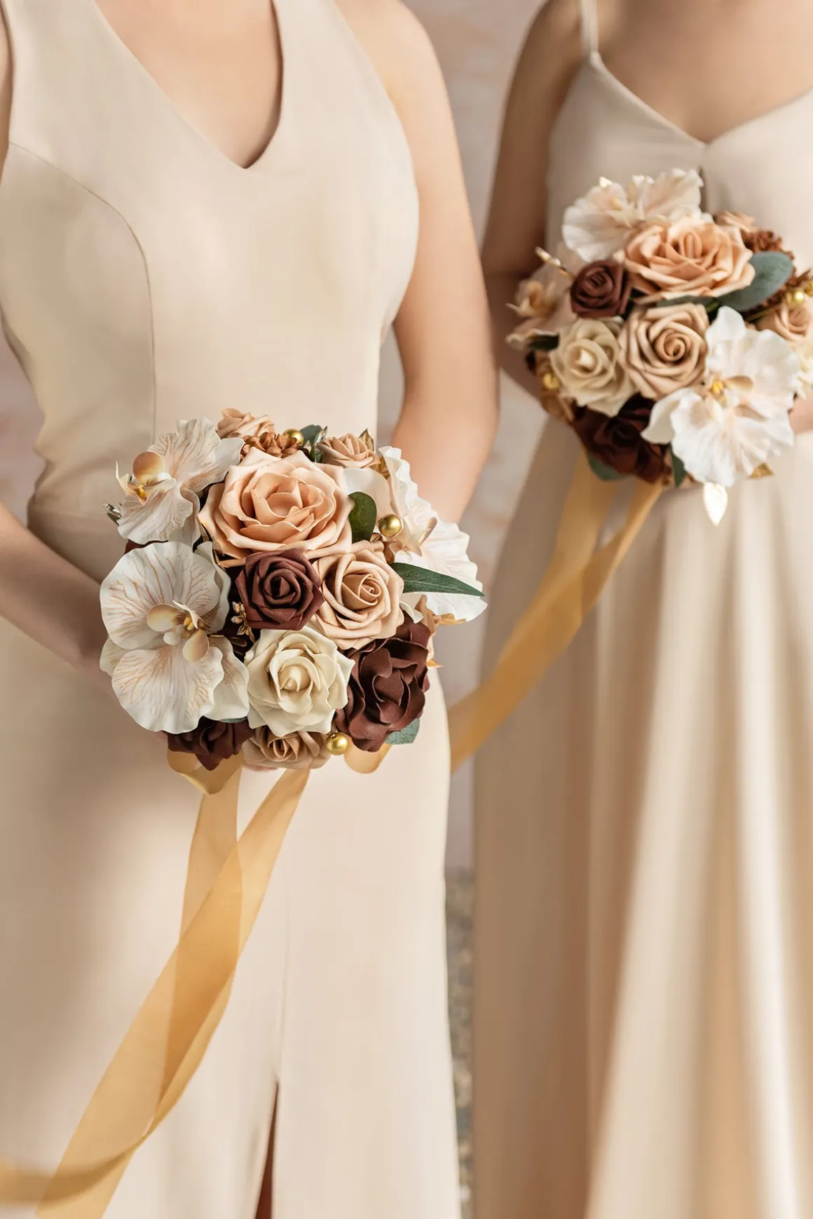 Bridesmaid Bouquet in Caramel & Walnut Brown