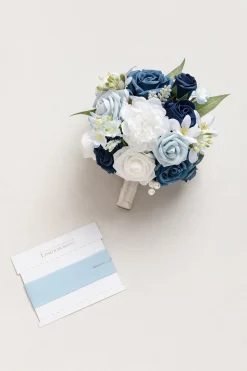 Bridesmaid Bouquet in Noble Navy Blue (Set of 1)
