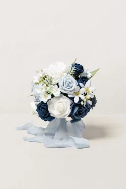 Bridesmaid Bouquet in Noble Navy Blue (Set of 1)