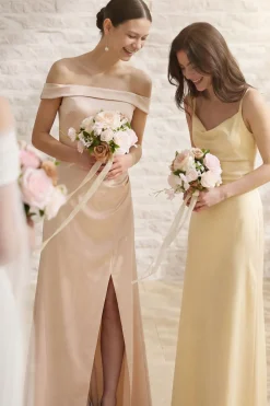 Bridesmaid Bouquet in Powder Pink & Sand Beige（Set of 1 ）