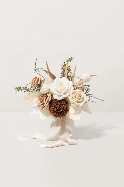 Bridesmaid Posy in Beige Raw Serenity
