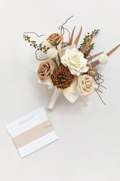 Bridesmaid Posy in Beige Raw Serenity