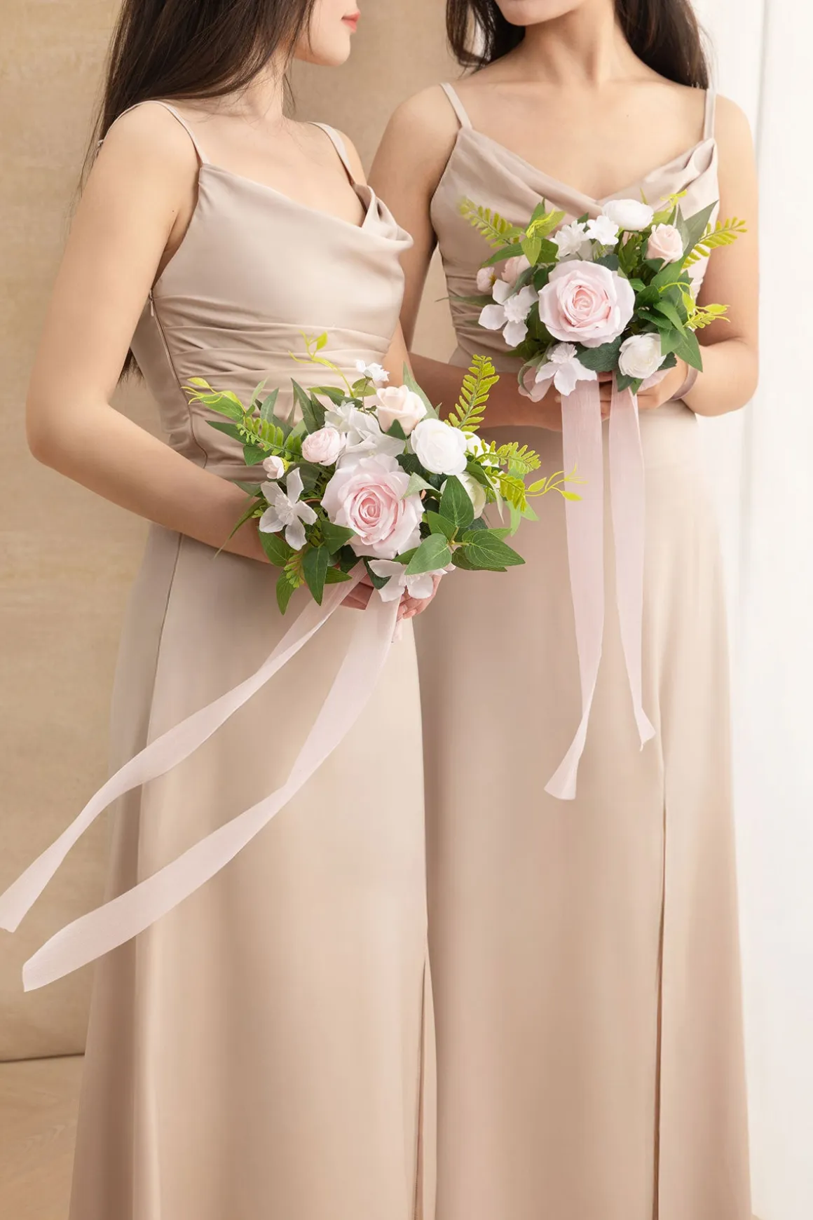 7" Bridesmaid Posy in Blush & White (Set of 6 )