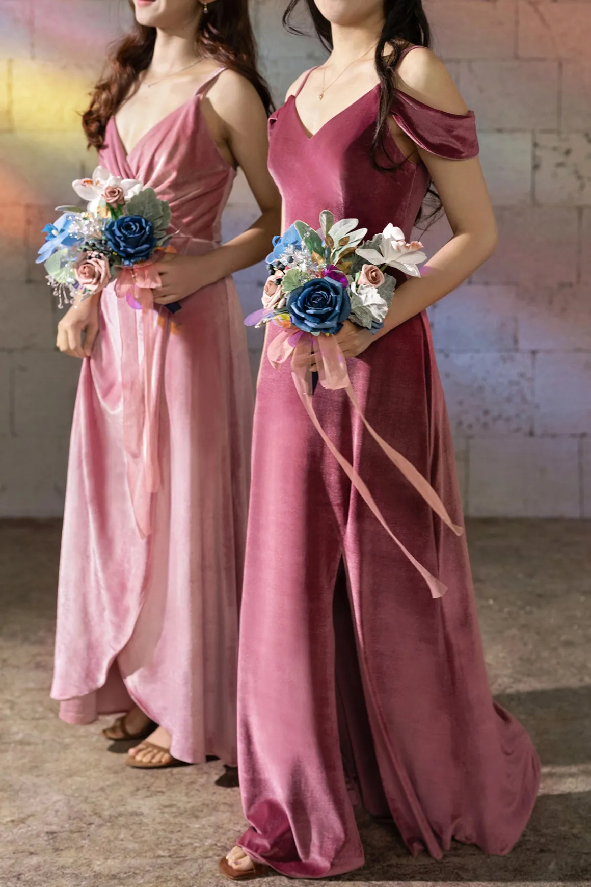 Bridesmaid Posy in Dusty Rose & Navy | Clearance