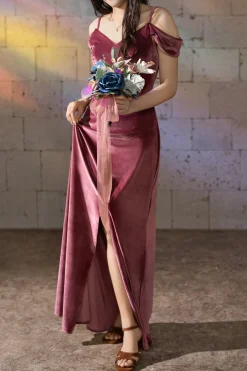 Bridesmaid Posy in Dusty Rose & Navy | Clearance