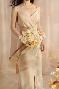 Bridesmaid Posy in Earth Brown & Butter Yellow (Set of 6)