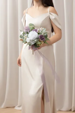Bridesmaid Posy in Lilac & White | Clearance