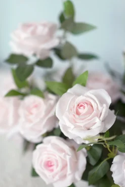DIY Supporting Flower Boxes in Blush & Cream