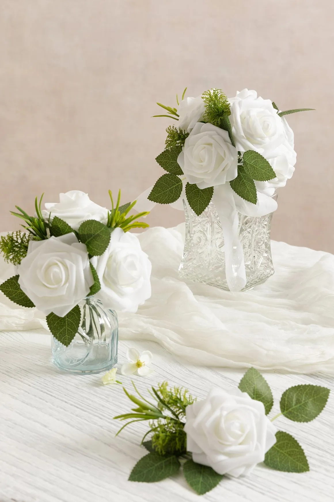 DIY Supporting Flower Boxes in Christmas - White Rose