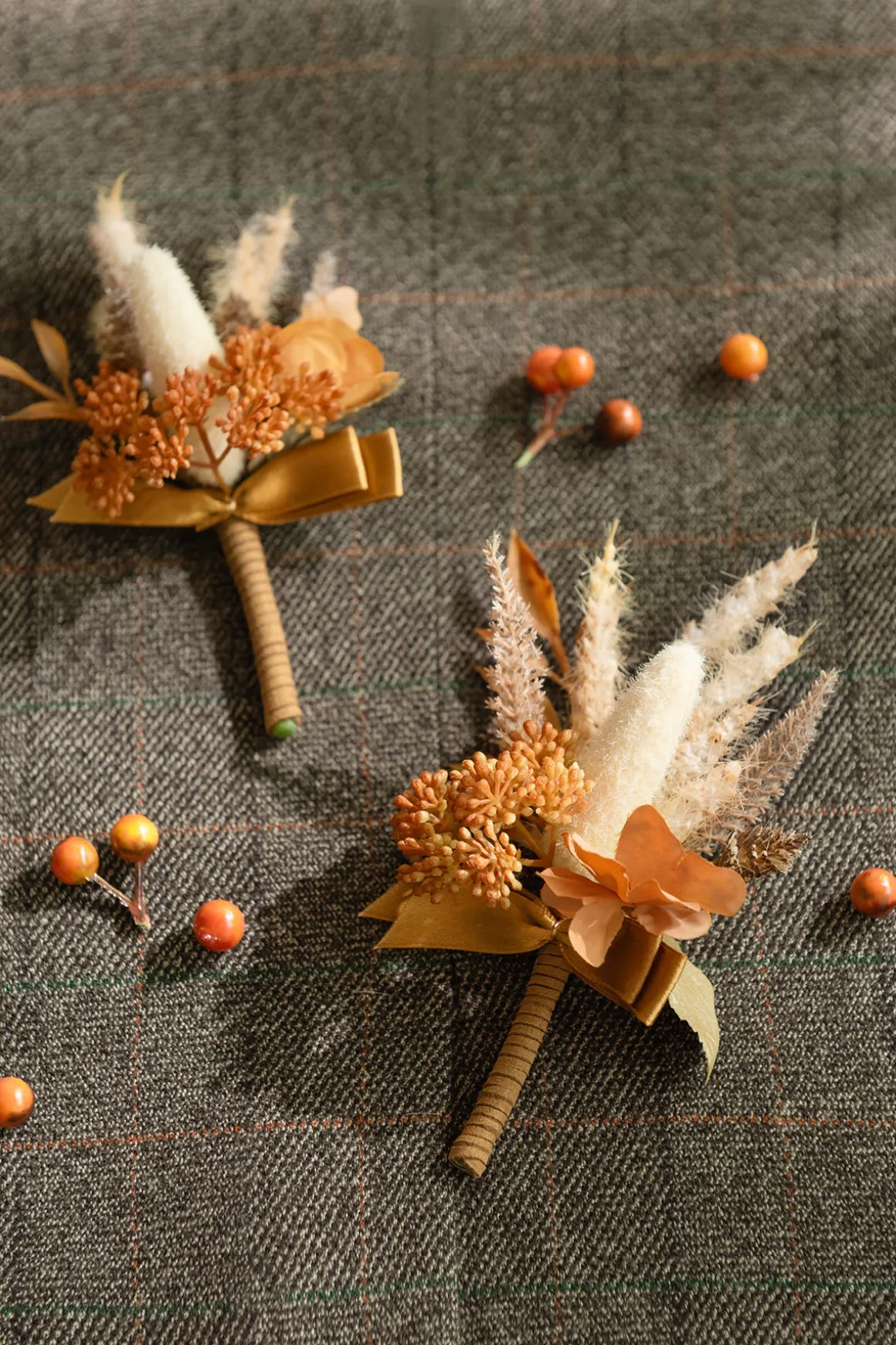 Flash Sale | Boutonnieres in Rust & Sepia