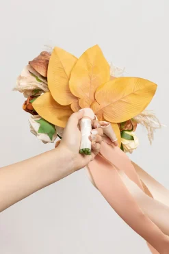 Free-Form Bridesmaid Bouquets in 7" Free-Form (Set of 1)
