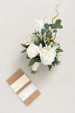 Free-Form Bridesmaid Bouquets in Natural White