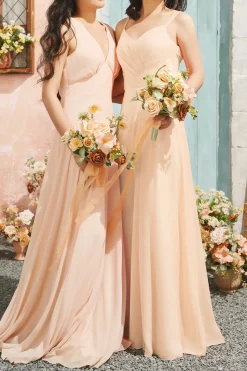 Free-Form Bridesmaid Bouquets in Sunny Peach & Apricot | Clearance