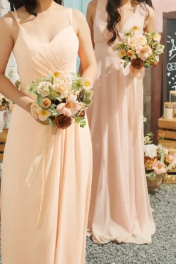 Free-Form Bridesmaid Bouquets in Sunny Peach & Apricot | Clearance