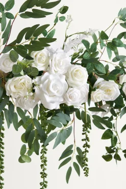 6.5ft Flower Garland in White Sage & pink