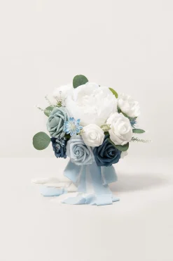 Maid of Honor & Bridesmaid Bouquets in Romantic Dusty Blue