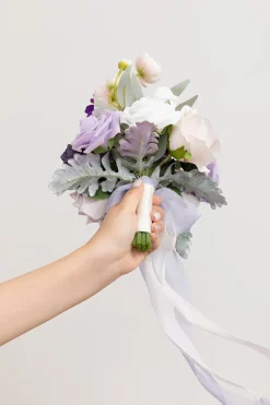 Maid of Honor & Bridesmaid Bouquets in Lilac & Gold