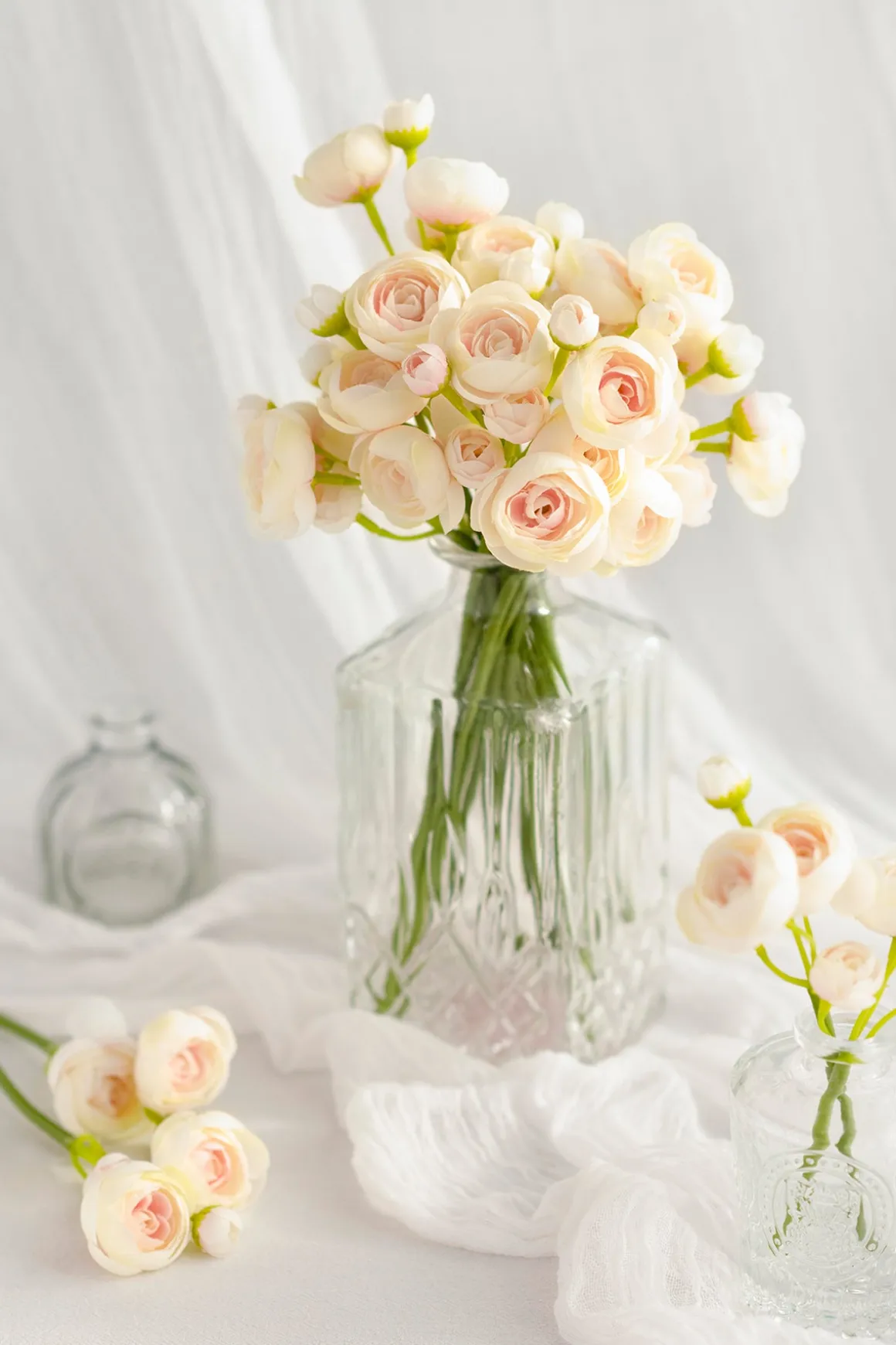 Ranunculus Flowers with Stem - Pink Shade (18pcs) | Clearance