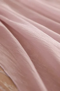 Romantic Sheer Table Runner 29