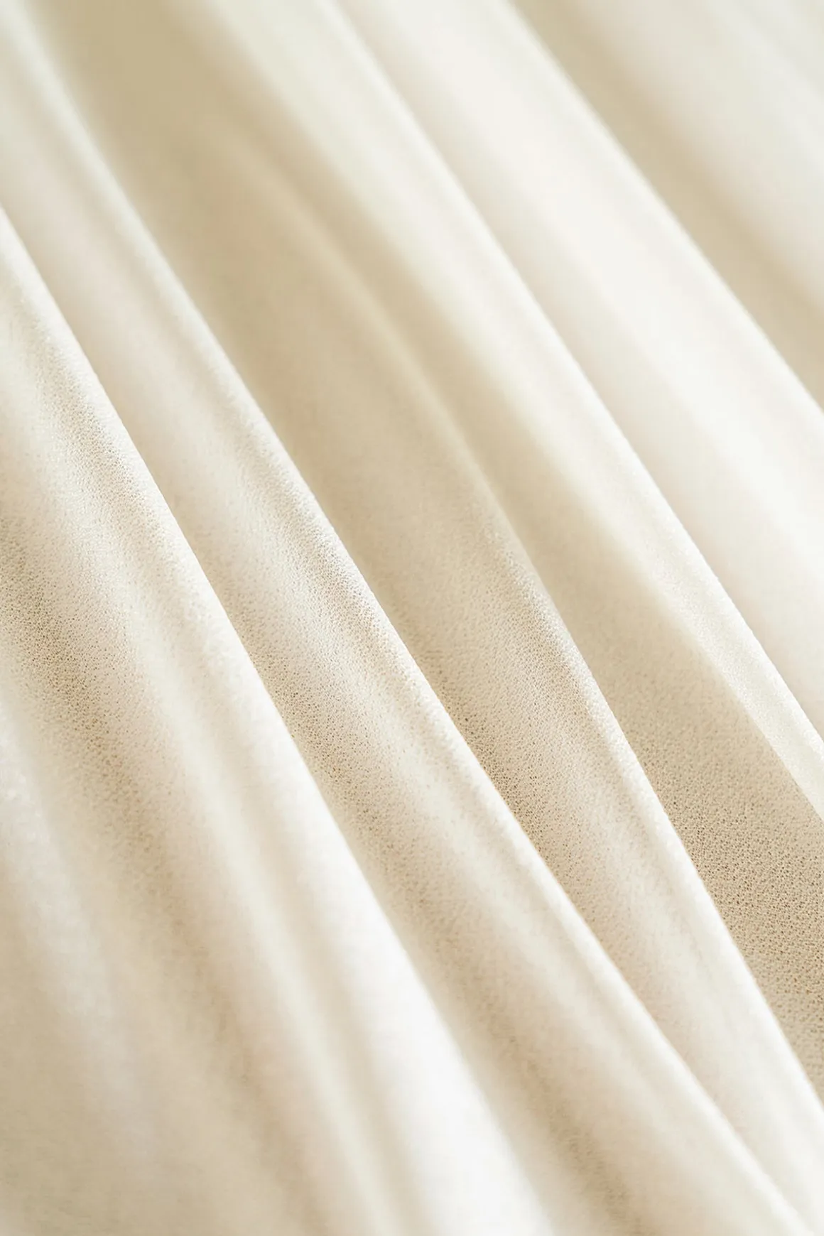 Romantic Sheer Table Runner 29" w x 14ft - Ivory (1-pack)