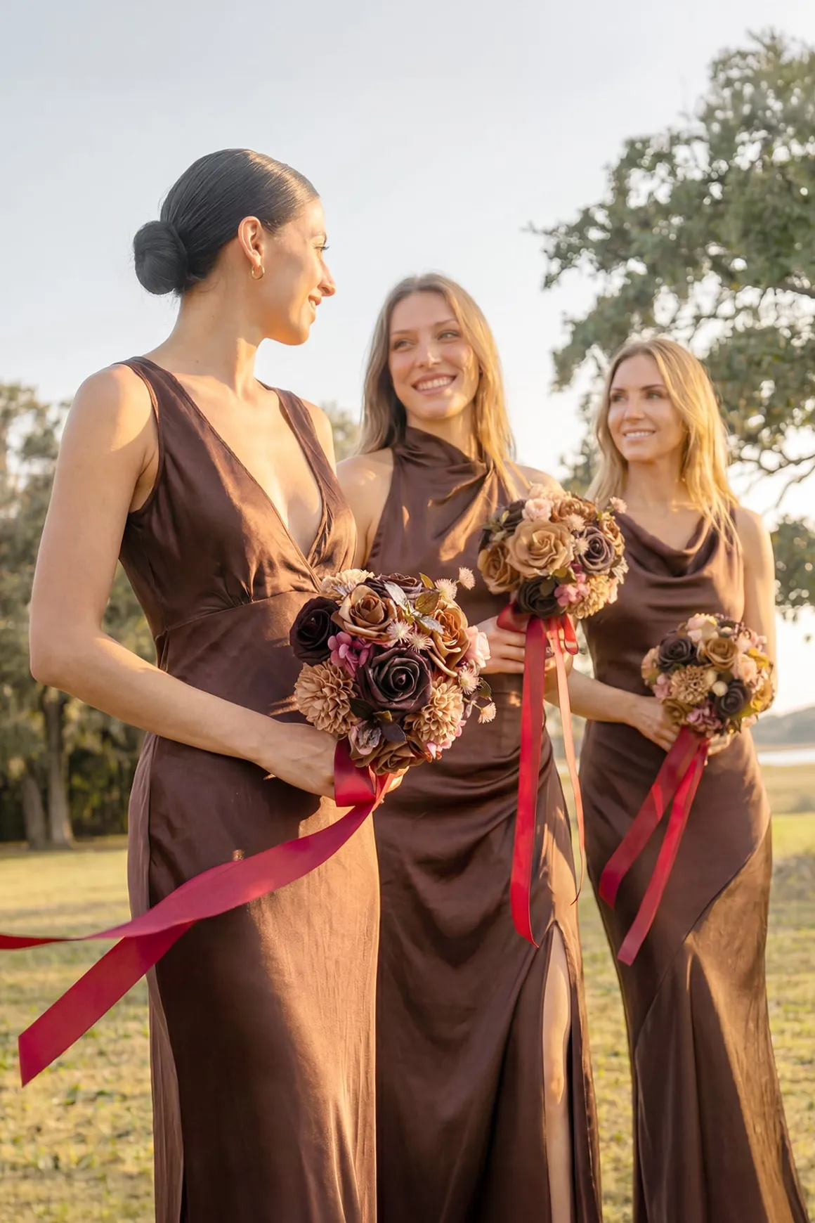 Round Bridesmaid Bouquets in Earth Brown & Black Baccara (Set of 4)