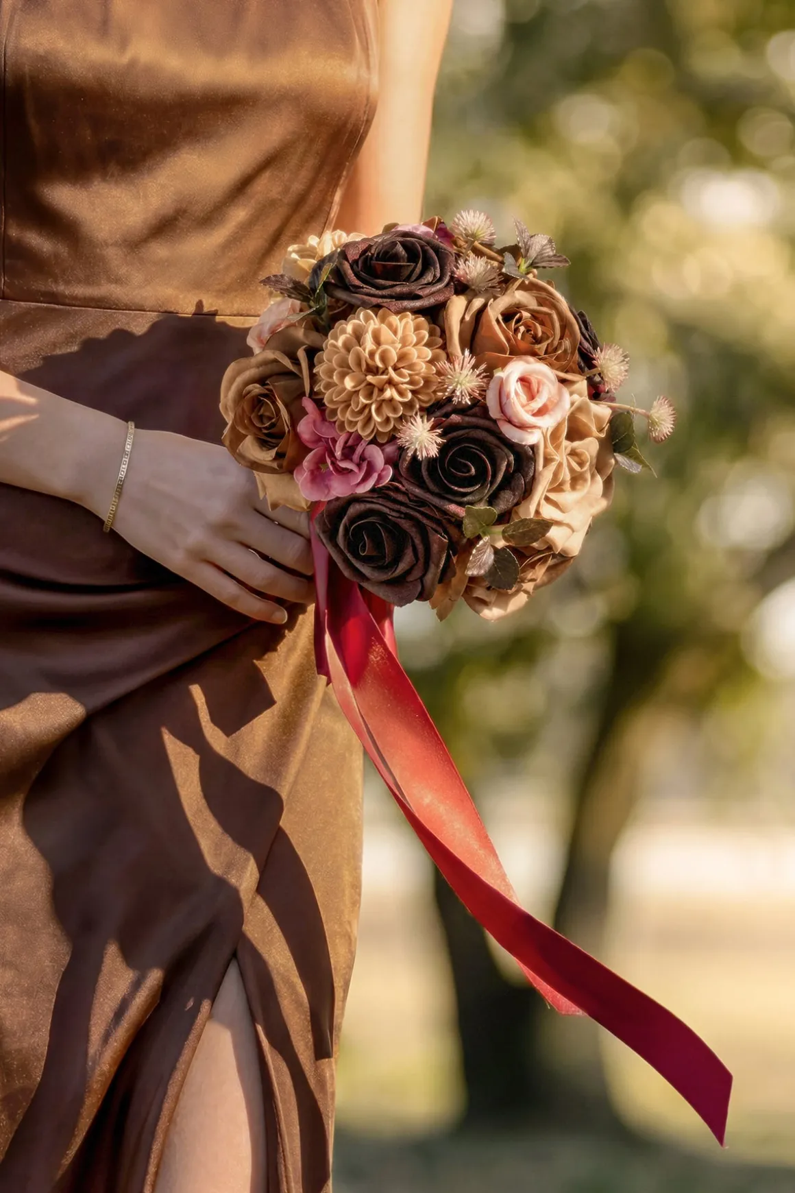 Round Bridesmaid Bouquets in Earth Brown & Black Baccara (Set of 4)