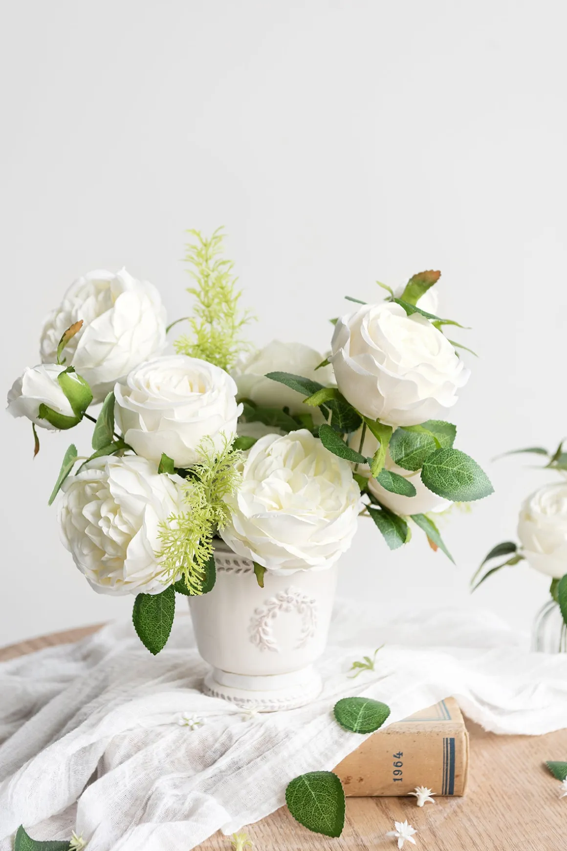 3.5" Silk Austin Rose & 3" Cabbage Rose with Stem - Ivory